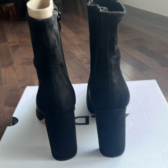 COPY - New never worn Aldo heeled booties size 9 - Picture 2 of 6